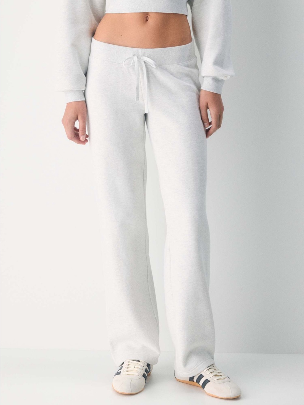 Aritzia Cozy Sweatfleece Perfect Lo-Rise Sweatpant